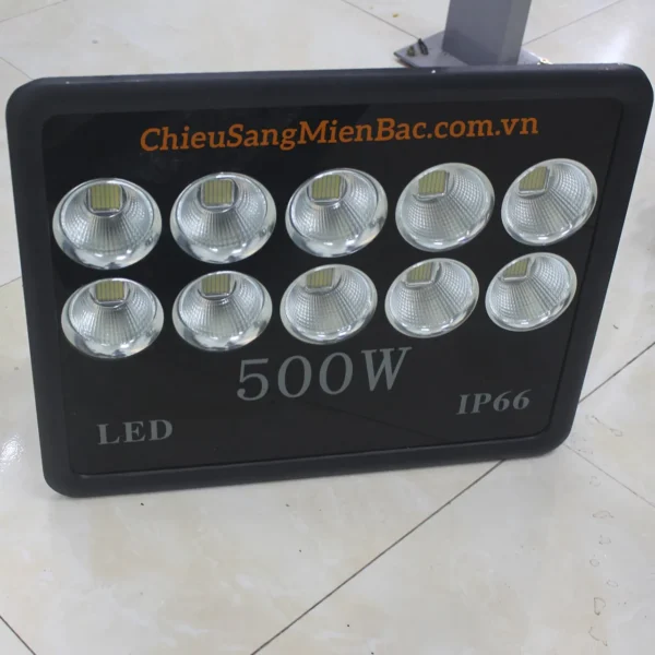 Đèn pha LED MB02